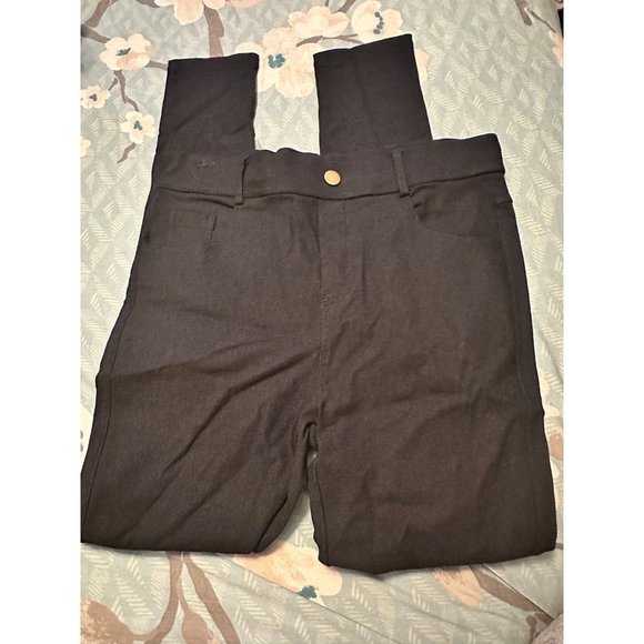 6 FOR $15 Black medium pants with pockets - Picture 1 of 3